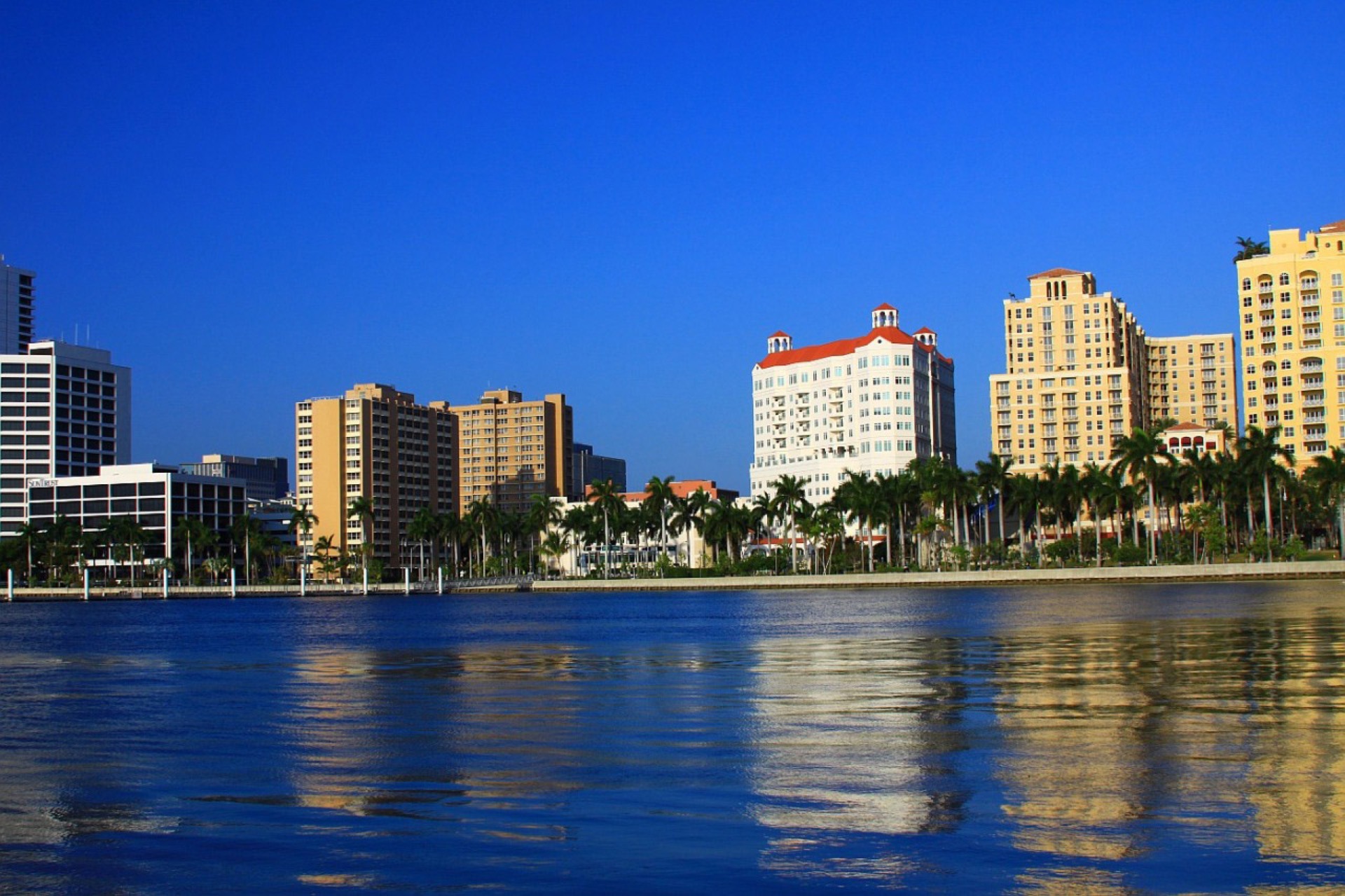 22 Condos for Sale in West Palm Beach - Can You Handle Condominium Living? 